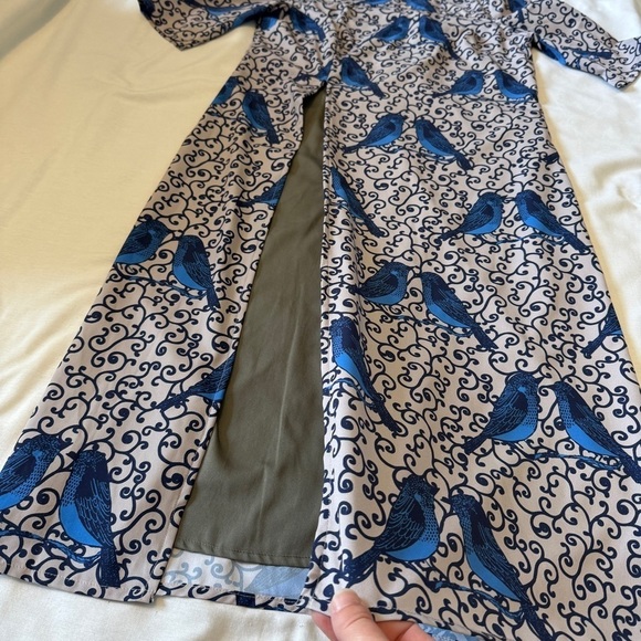 eShakti Small (6) Filigree Bird Tunic Top ~ Blue Long Line Classic Front Slit - Picture 3 of 6